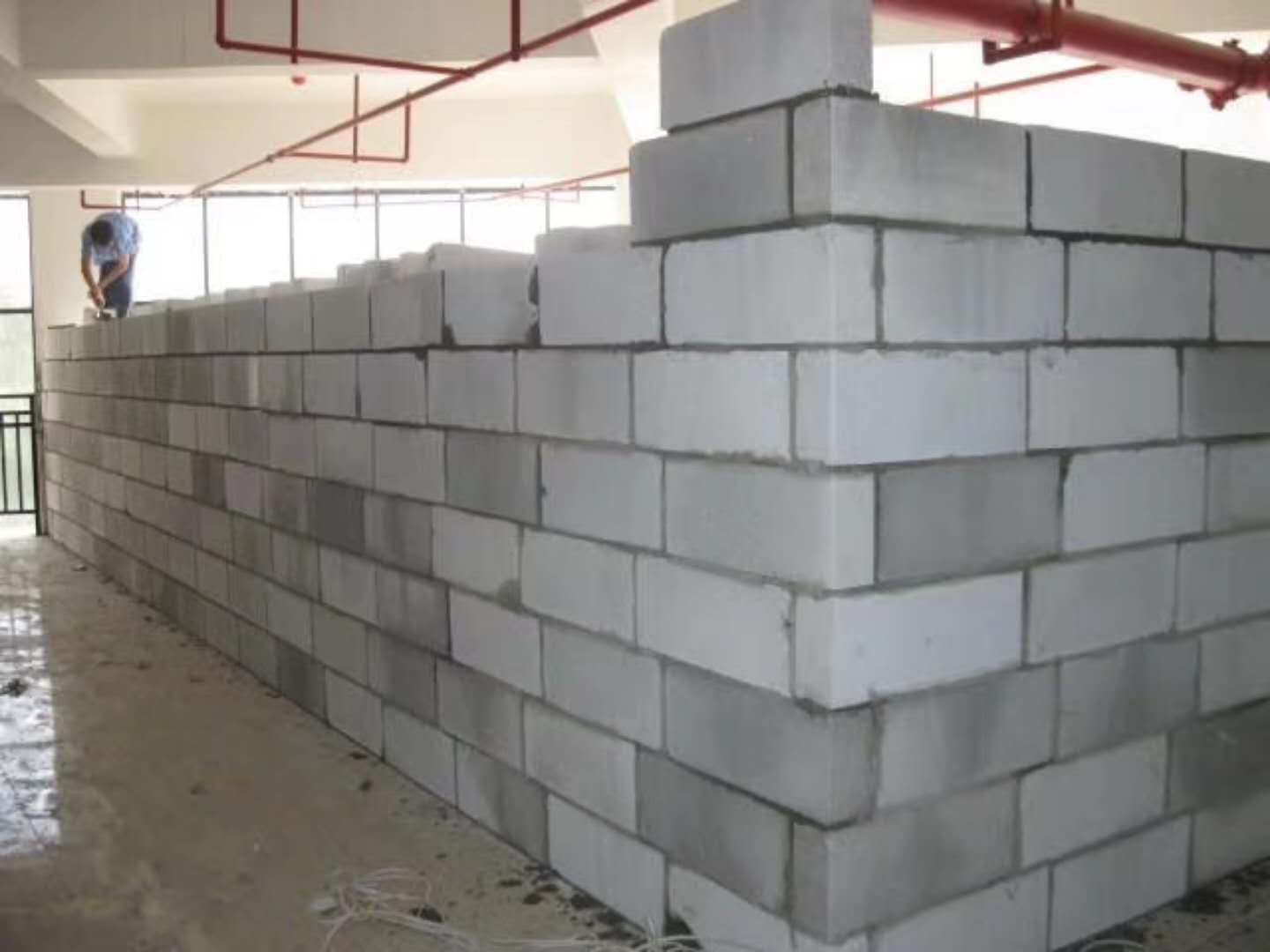 万载蒸压加气混凝土砌块承重墙静力和抗震性能的研究